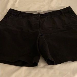 Crown and Ivy Size Shorts